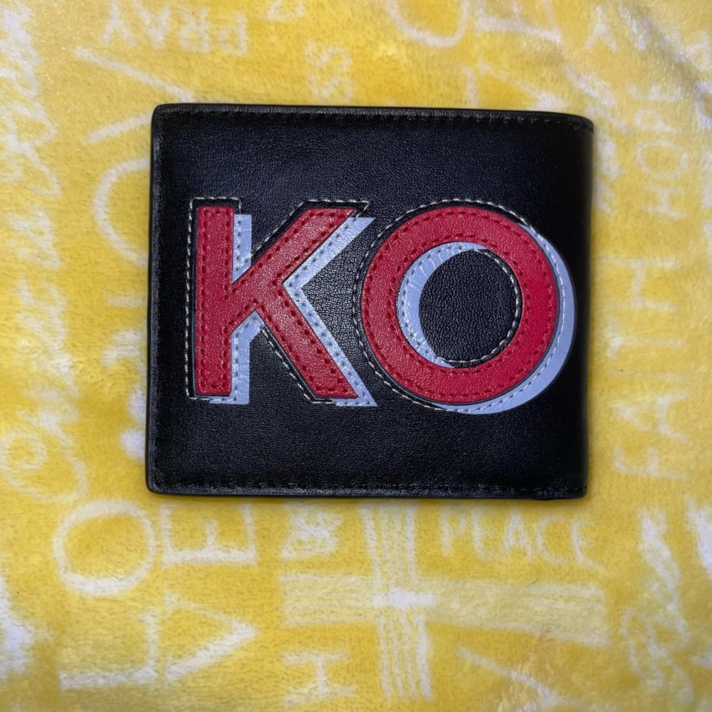 FINAL SALE🌼MICHAEL KORS billfold wallet - Picture 5 of 16